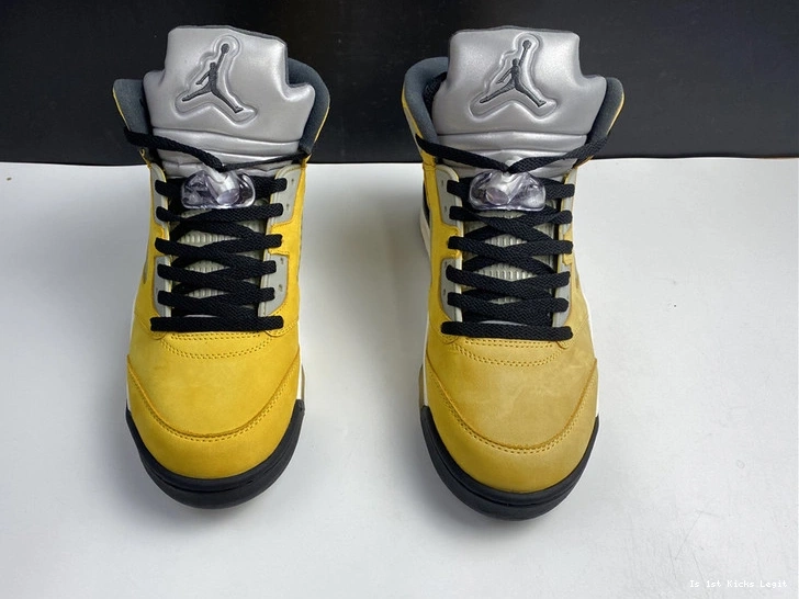  454783-701 Jordan Tokyo  Air 1115